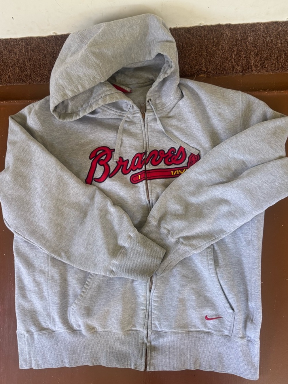 MLB Nike Atlanta Braves Zip-Up Gray Hoodie - Men’s Large
